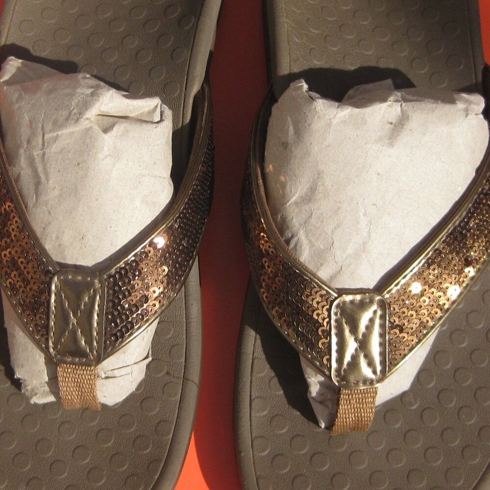 Vionic Sequin Shine Toe Post Sandal - image 1